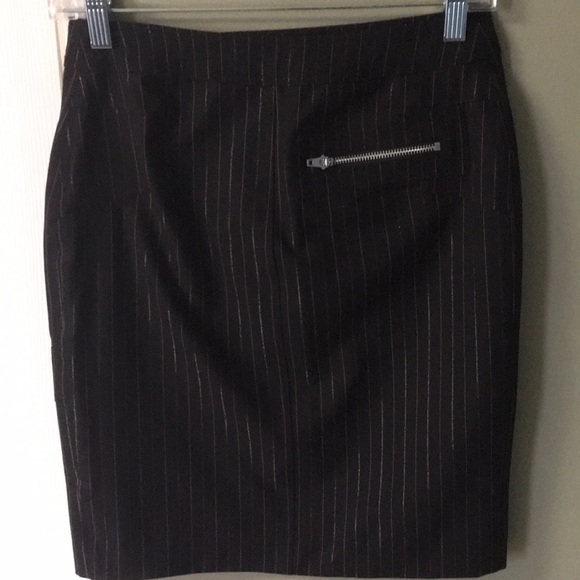 Bebe Black pencil skirt with pin stripes - Picture 2 of 5
